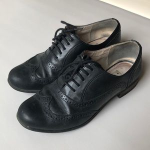 Clarks oxford loafers with lace